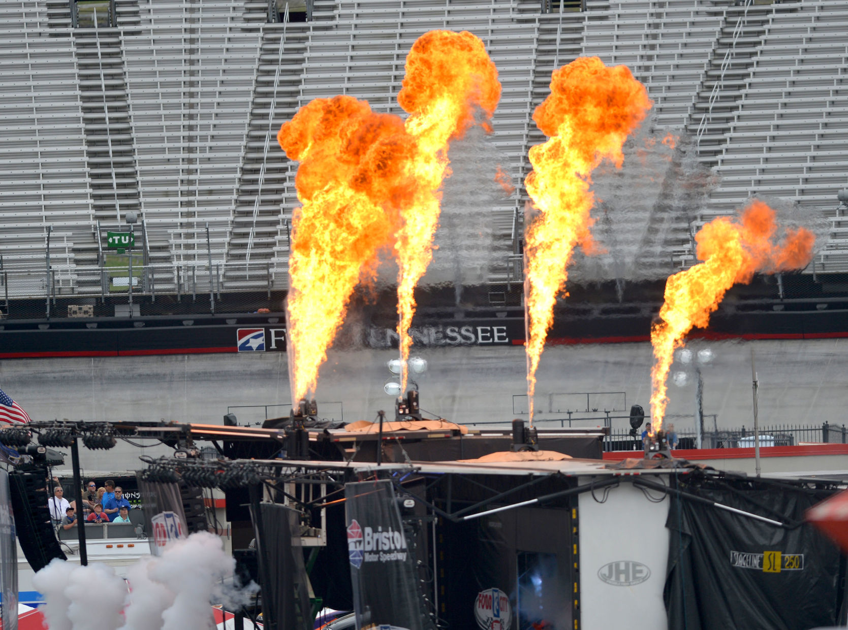 BMS Food City 500